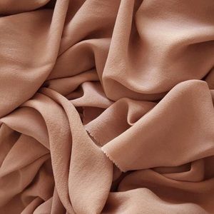 Meet your Posher, Crystal🤍🖤